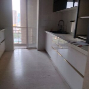 Room in 3 BHK Apartment at Kolte Patil Verve, Bangur Nagar – for Rent