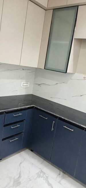 Kitchen in 2 BHK Builder Floor at RWA Apartments Sector 72, Sector 72 – for Rent