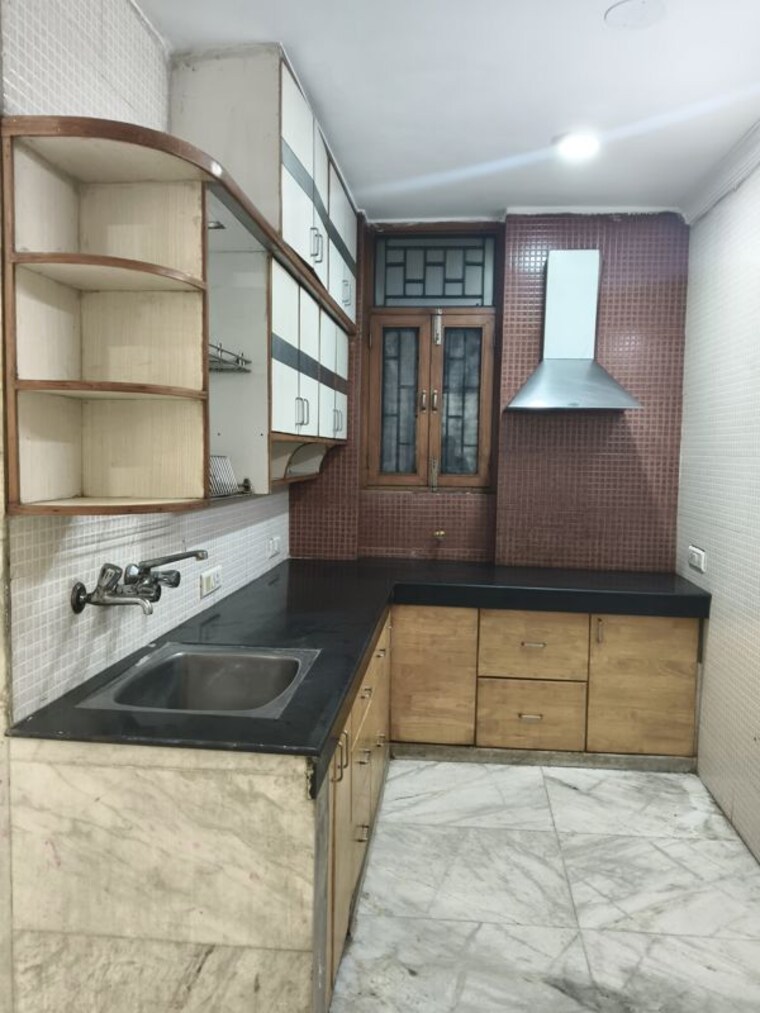 Kitchen, rwa-apartments-sector-122 2 Bedroom 162 Sq.Mt. Villa In Sector 122 Noida 10767136
