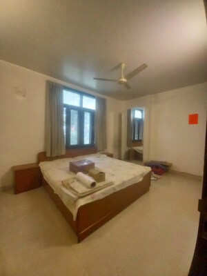 Bedroom in 3 BHK Apartment at Nehru Place – for Rent