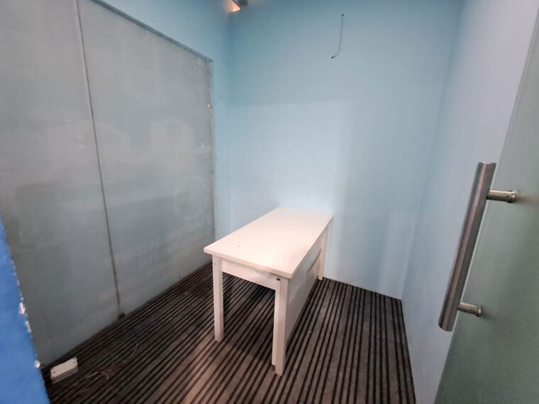 Bathroom, sector 63 Commercial Office Space 720 Sq.Ft. In Sector 63 Noida 10767128