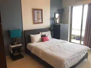 Master Bedroom in 3 BHK Apartment at Oberoi Realty Sky Heights, Andheri West – for Sale