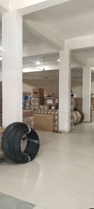 Parking in  Warehouse at Sarkhej – for Rent
