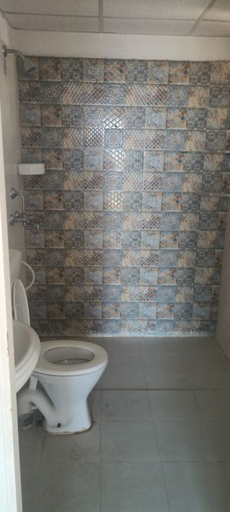 Bathroom, signature-global-the-millennia 2 Bedroom 800 Sq.Ft. Apartment In Sector 37d Gurgaon 10767131