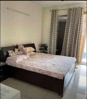 Bedroom in 2 BHK Apartment at Highland Park Chandigarh, Bhabat – for Rent
