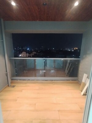 Furnished Amenities in 2 BHK Apartment at Pristine Allure, Kharadi – for Rent