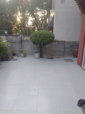 Balcony in 3 BHK Builder Floor at Palam Vihar – for Rent