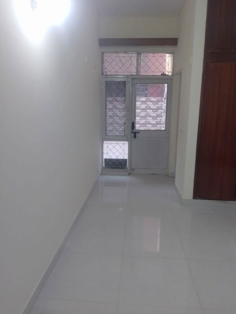 undefined, palam vihar 3 Bedroom 270 Sq.Yd. Builder Floor In Palam Vihar Delhi 10767242