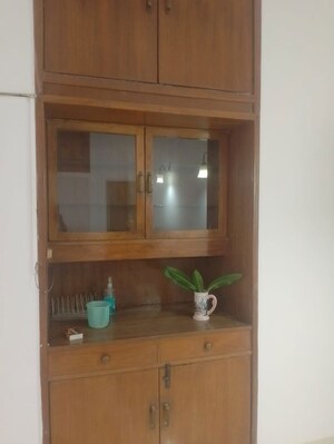 Furnished Amenities in 3 BHK Builder Floor at Palam Vihar – for Rent