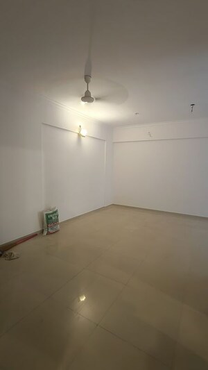 Room in 2 BHK Apartment at Arihant Aradhana, Kharghar – for Rent