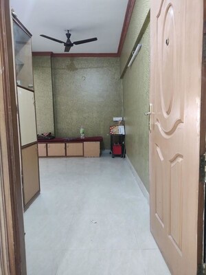 Room in 3 BHK Apartment at Santara Magan Place II, Hulimavu – for Rent