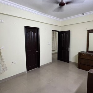 Room in 3 BHK Builder Floor at Signature Global City 81, Sector 81 – for Rent