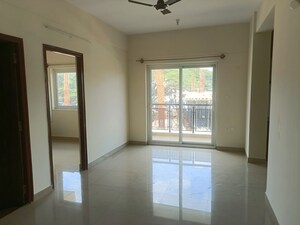 Room in 2 BHK Apartment at Rmv Extension – for Rent