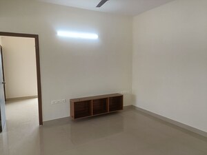 Room in 2 BHK Apartment at Rmv Extension – for Rent