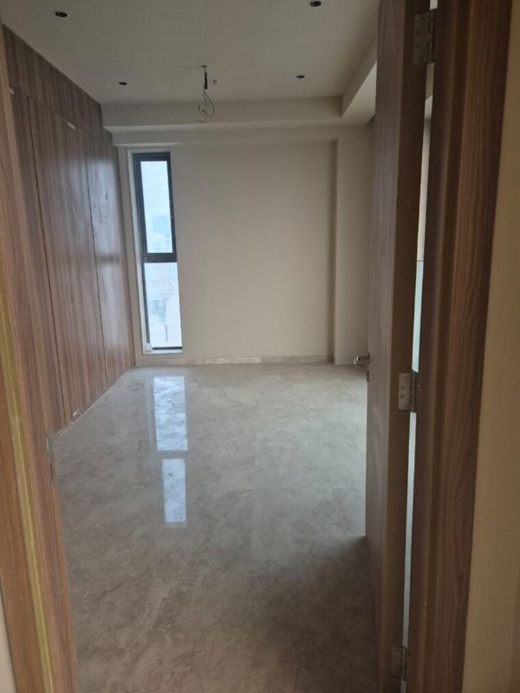 Room, mahim west 4 Bedroom 2000 Sq.Ft. Apartment In Mahim West Mumbai 10767327