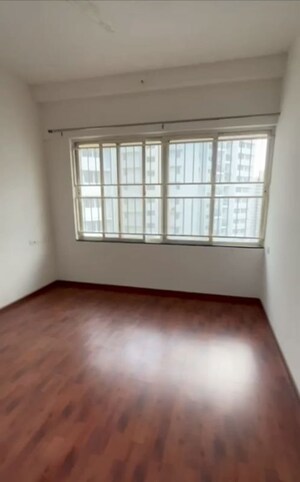 Room in 3 BHK Apartment at Kolte Patil Life Republic, Hinjewadi – for Rent