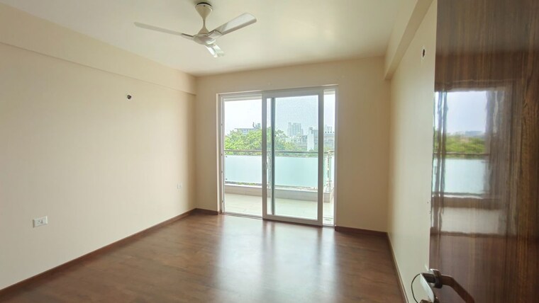 Room, gaur-city-5th-avenue 2.5 Bedroom 1175 Sq.Ft. Apartment In Sector 4 Greater Noida Greater Noida 10767330