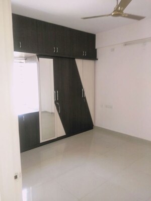 2 BHK Apartment For Rent in Valueprop Bhavya Pristine, Marathahalli
