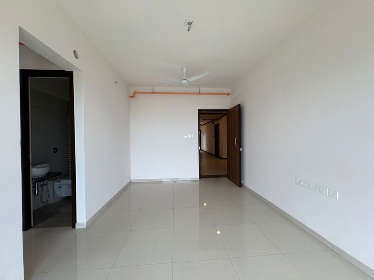 Room, marathon-nexzone-daffodil-1 1 Bedroom 459 Sq.Ft. Apartment In New Panvel Navi Mumbai 10767341