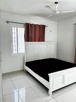 Bedroom in 3 BHK Apartment at Prestige Lakeside Habitat Apartments, Gunjur – for Sale