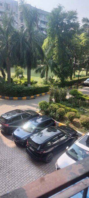 Parking in 4 BHK Apartment at Ip Extension – for Sale