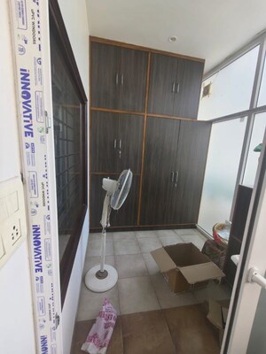 Furnished Amenities in 4 BHK Independent House at Sector 26 – for Rent