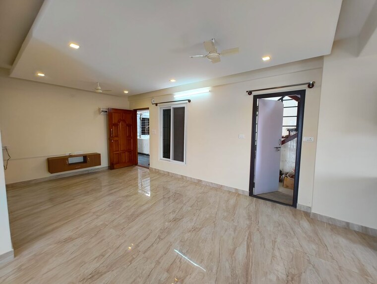 Room, shree-lakshmi-grand 2 Bedroom 1300 Sq.Ft. Builder Floor In Koramangala Bangalore 10767383