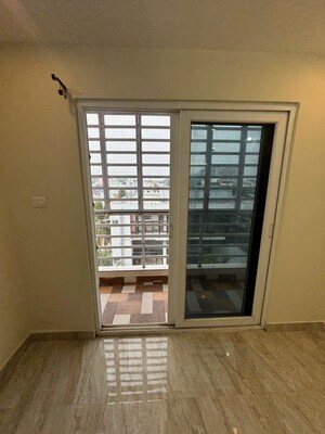 Room in 2 BHK Apartment at Shree Lakshmi Grand, Koramangala – for Rent