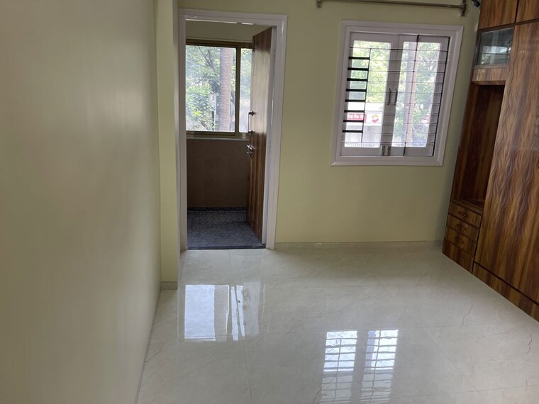 Room, nirman-kutir 2 Bedroom 900 Sq.Ft. Apartment In Yari Road Mumbai 10767389