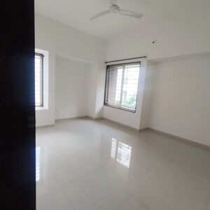 Room in 2 BHK Apartment at Balewadi – for Rent