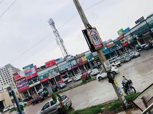 Showroom – Exterior View View at Vip Road - for Sale