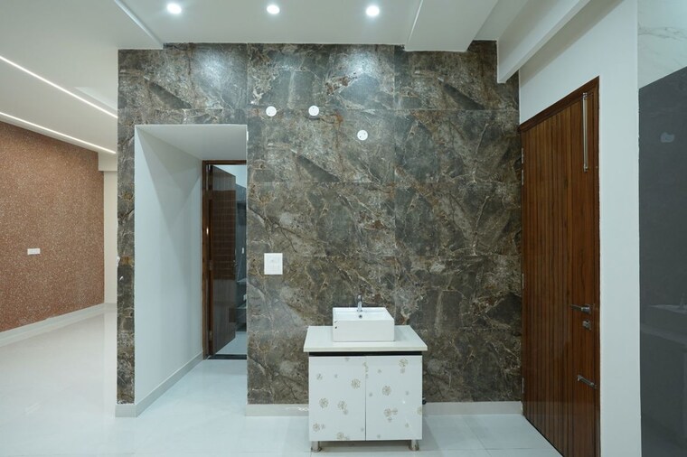 Kitchen, lohgarh 4 Bedroom 200 Sq.Yd. Villa In Lohgarh Zirakpur 10767469