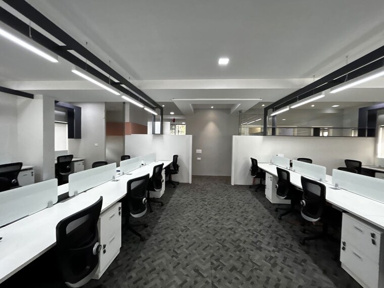  Parking, madhapur Commercial Office Space 3000 Sq.Ft. In Madhapur Hyderabad 10767467