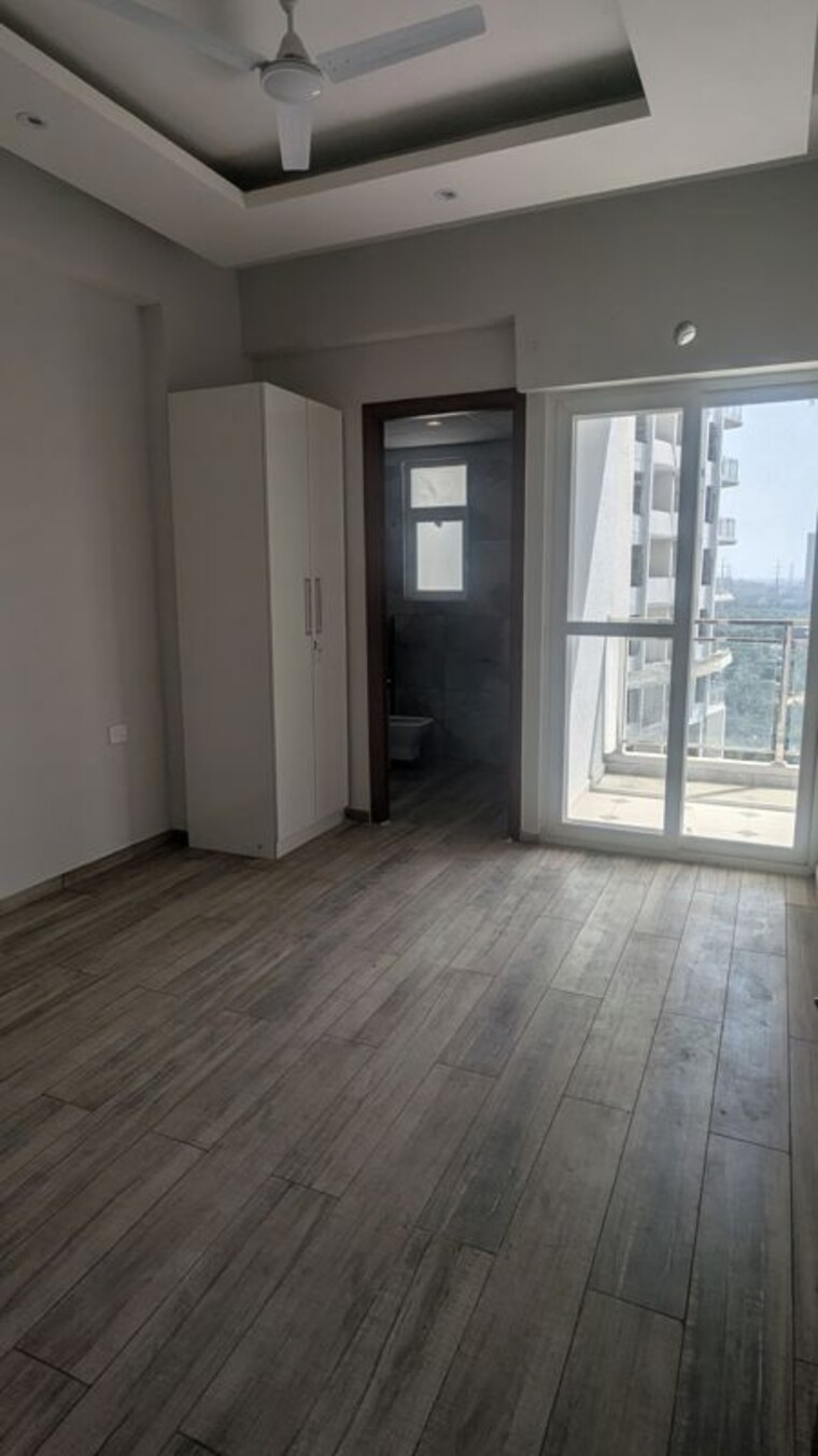 Room, t-and-t-eutopia-phase-1 3 Bedroom 2085 Sq.Ft. Apartment In Siddharth Vihar Ghaziabad 10767472