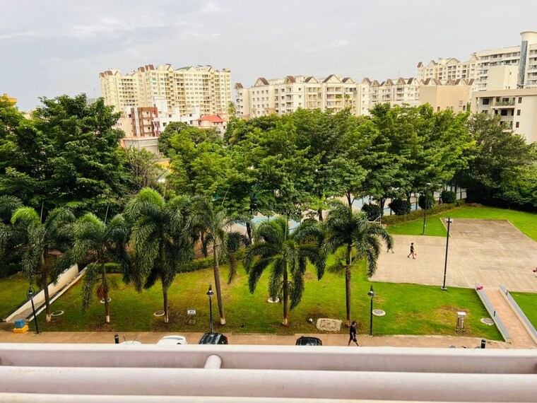 Garden, amanora-aspire-towerss 3.5 Bedroom 1800 Sq.Ft. Apartment In Hadapsar Pune 10767479