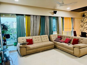 Bedroom in 3.5 BHK Apartment at Amanora Aspire Towerss, Hadapsar – for Rent