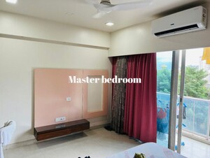 Bedroom in 3.5 BHK Apartment at Amanora Aspire Towerss, Hadapsar – for Rent