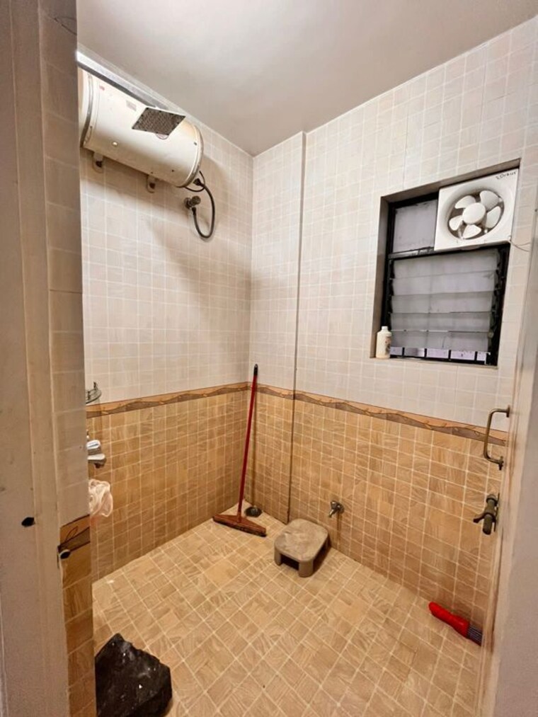 Bathroom, pride-regency 2 Bedroom 1100 Sq.Ft. Apartment In Viman Nagar Pune 10767489