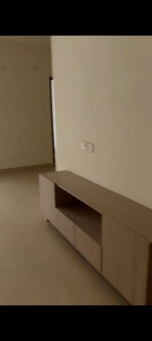 Room in 2 BHK Apartment at Signature Global Orchard Avenue, Sector 93 – for Rent