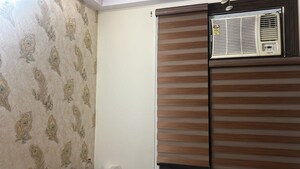  3 BHK Builder Floor at Mansarovar Park – for Sale