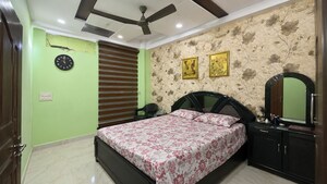 3 BHK Builder Floor For Sale in Mansarovar Park