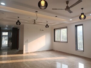 Living Room in 4 BHK Builder Floor at Sector 8 Dwarka – for Rent