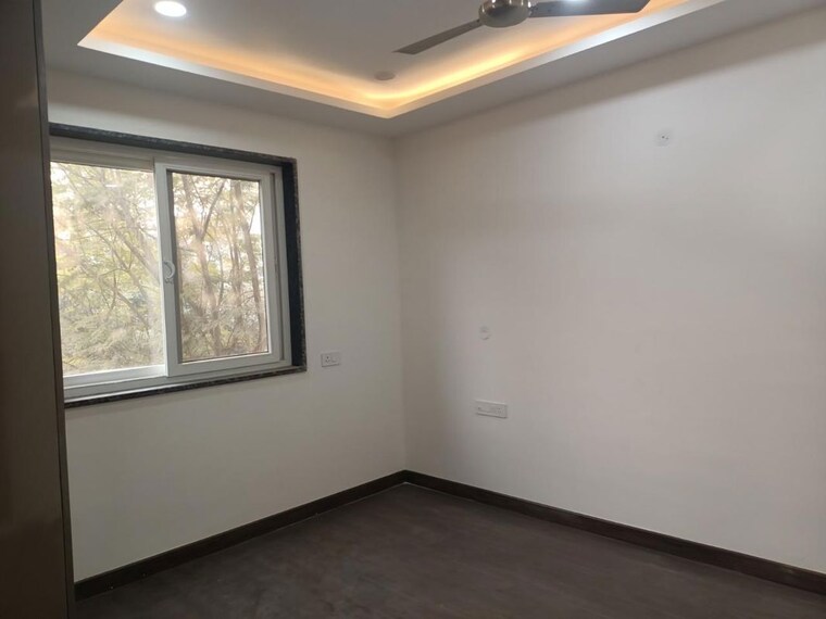 Room, sector 8 dwarka 4 Bedroom 210 Sq.Yd. Builder Floor In Sector 8 Dwarka Delhi 10767523