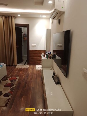 Kitchen in 4 BHK Apartment at DLF Westend Heights, Sector 53 – for Rent