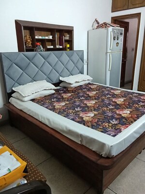 1 RK Independent House For Rent in Sector 21