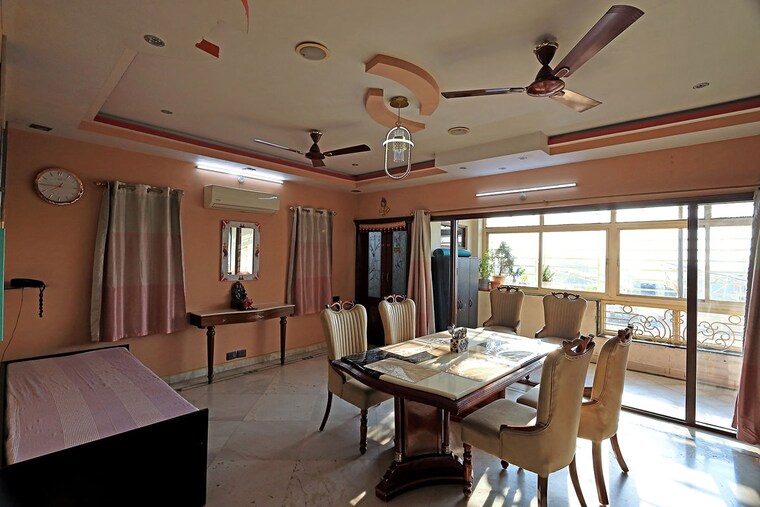 Dining area, ashoka-lake-view 3.5 Bedroom 2500 Sq.Ft. Apartment In Begumpet Hyderabad 10767553