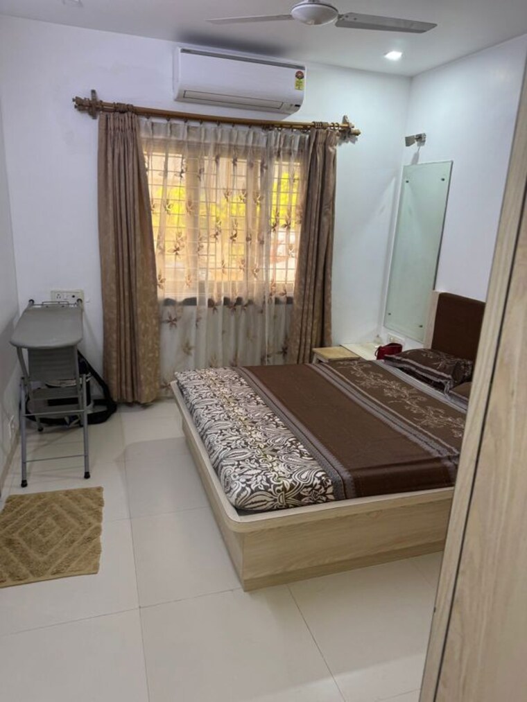 Bedroom, beach-heaven 2 Bedroom 800 Sq.Ft. Apartment In Juhu Mumbai 10767581