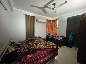 Bedroom in 3 BHK Apartment at Parsvnath Planet Plaza, Gomti Nagar – for Sale