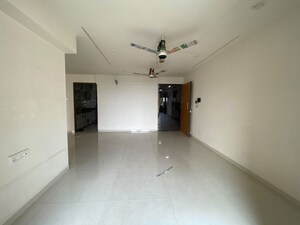 Room in 3.5 BHK Apartment at Moreshwar 19 East, Nerul – for Rent