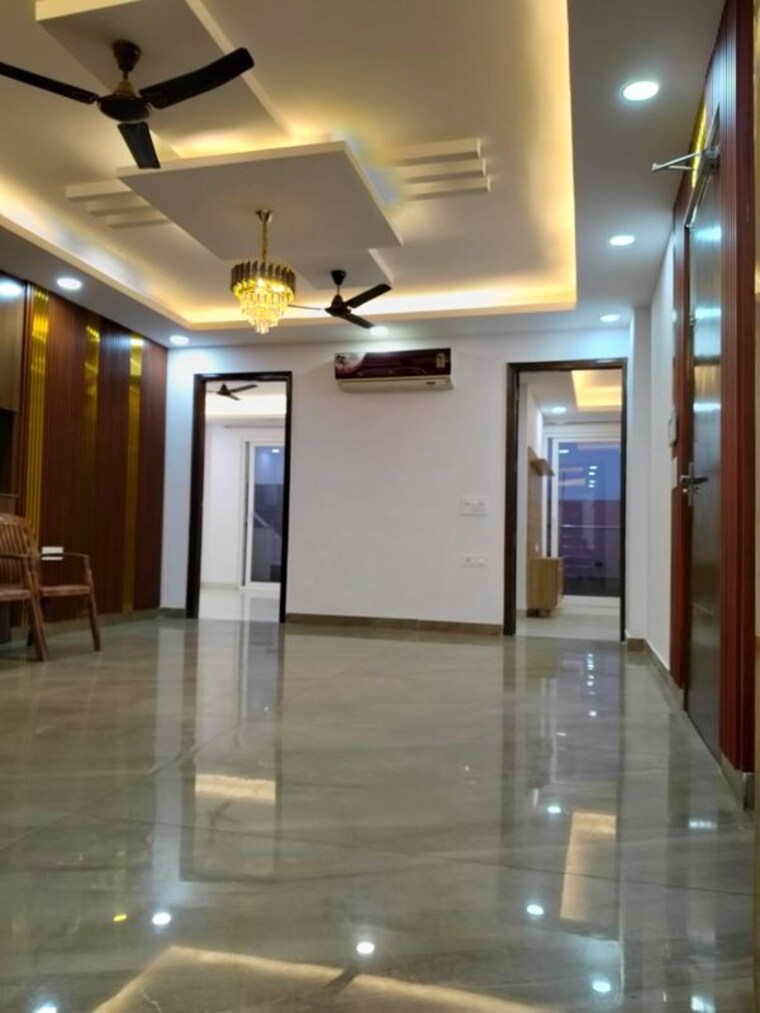 Living Room, palam vihar 4 Bedroom 360 Sq.Yd. Builder Floor In Palam Vihar Delhi 10767417